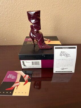 2002 Just the Right Shoe by Raine “Highlights” Mini Shoe Figurine #25348 NEW
